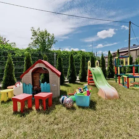 ロッジ Letniskowe Kajuta Władysławowo